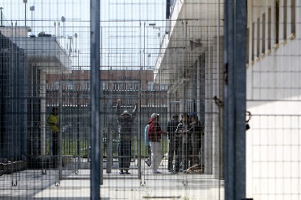 Madness and inhumanity for foreigners detained in detention centres for repatriation