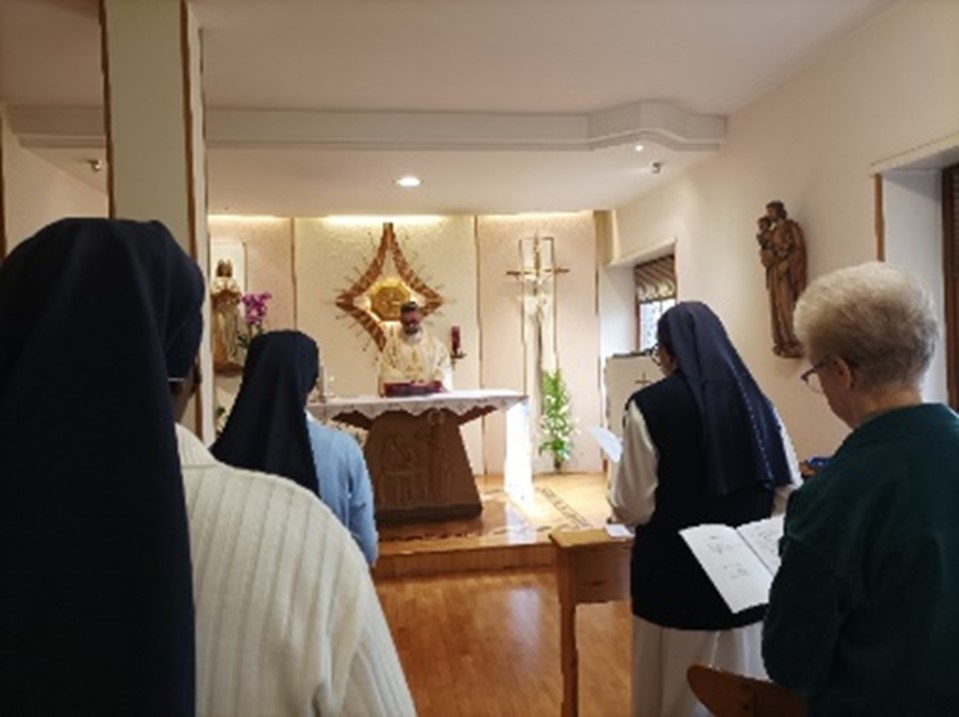 The community of the Southern Europe Region is renewed and welcomes new sisters into the house where the Sisters of Our Lady of Charity worked for many years